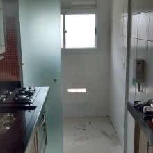 FECHAMENTO KIT VERSATIK VIDRO PONTILHADO